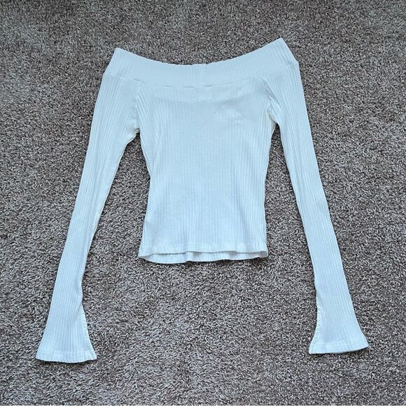 Silence + Noise Off Shoulder Ribbed Mini Bell Sleeve Cropped Fitted Sweater - Picture 8 of 12